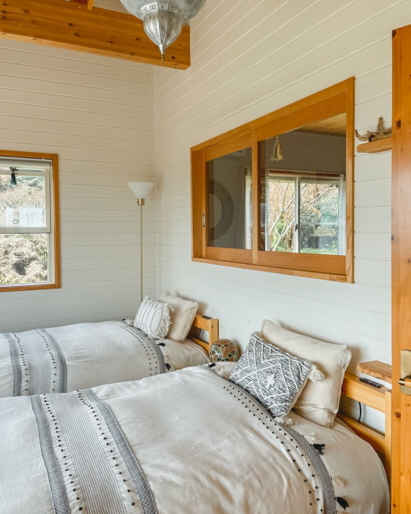 image_izu-shirahama-base_-150