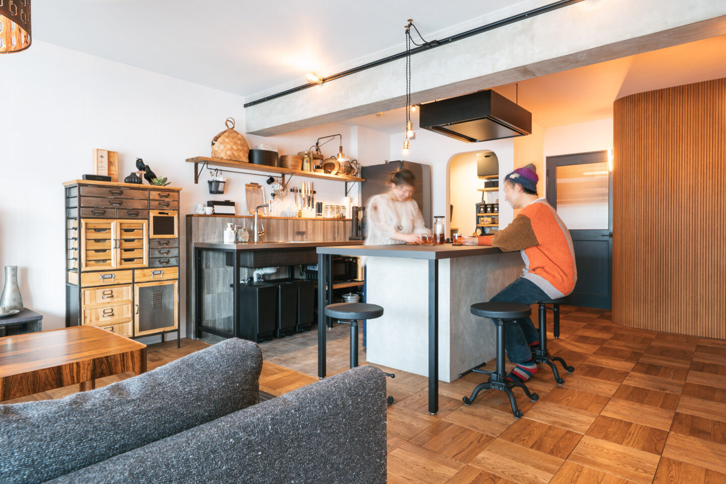 プロの提案と自分たちの『好き』が響き合う。20年先を見据えた開放感あふれる住まい【神奈川県マンションリノベーション】